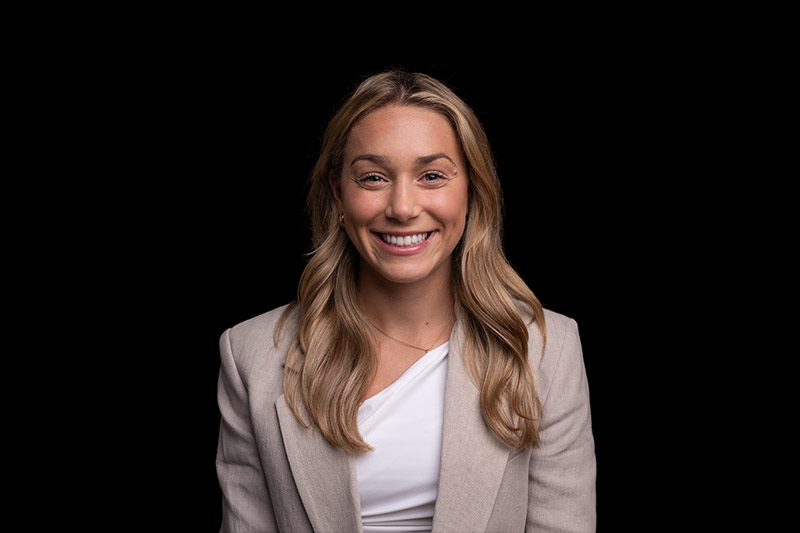 A portait of Abby Desveaux